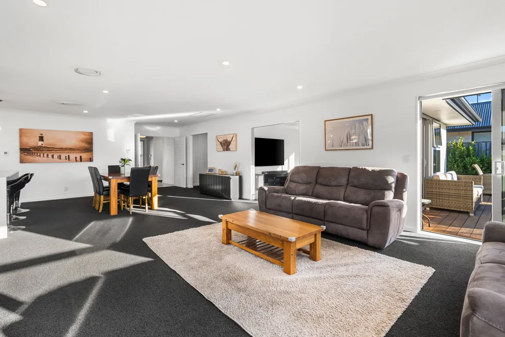 Photos of 7 Reeves Road