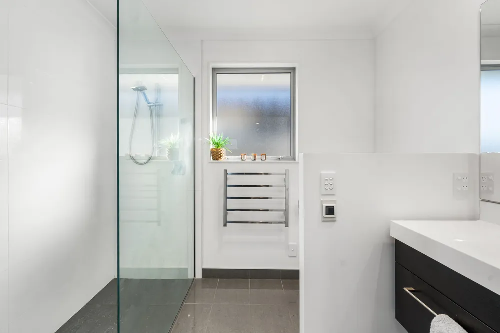 Photos of 7 Reeves Road