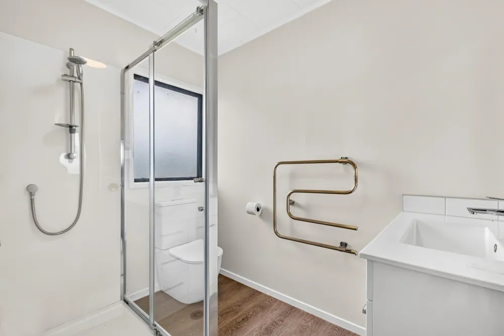Photos of 202 Rodda Road