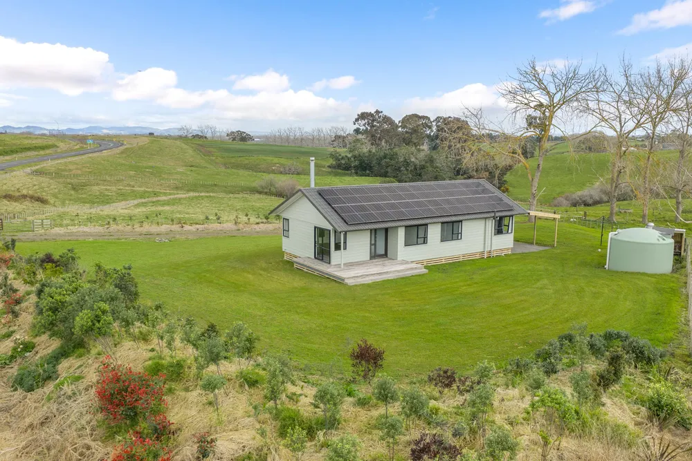 Photos of 202 Rodda Road