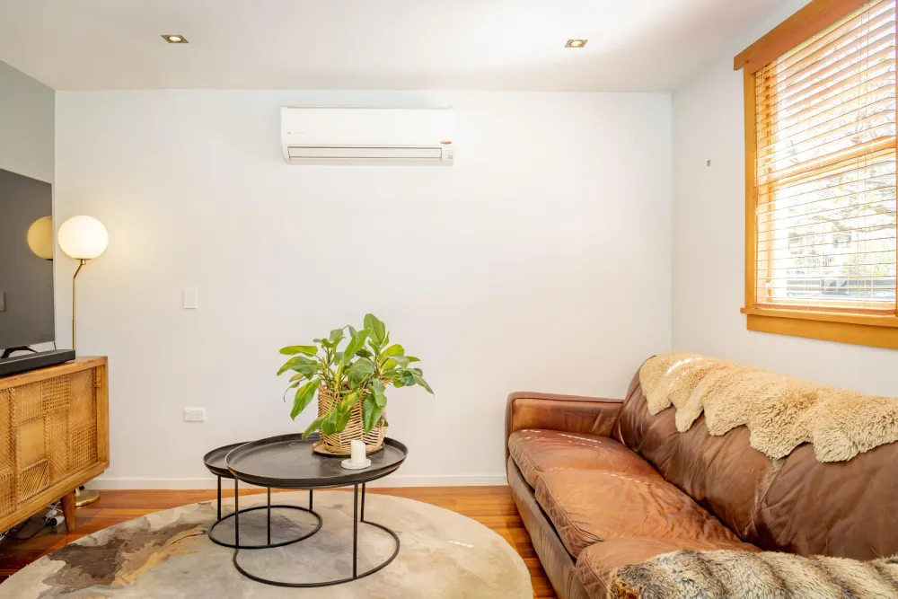Photos of 48 Devon Street