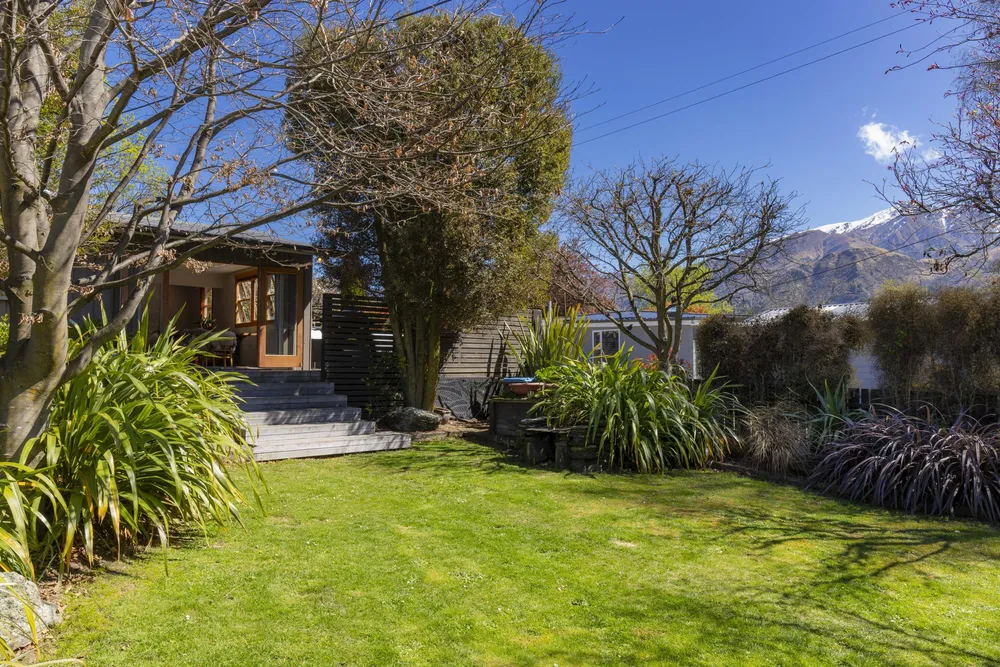 Photos of 48 Devon Street