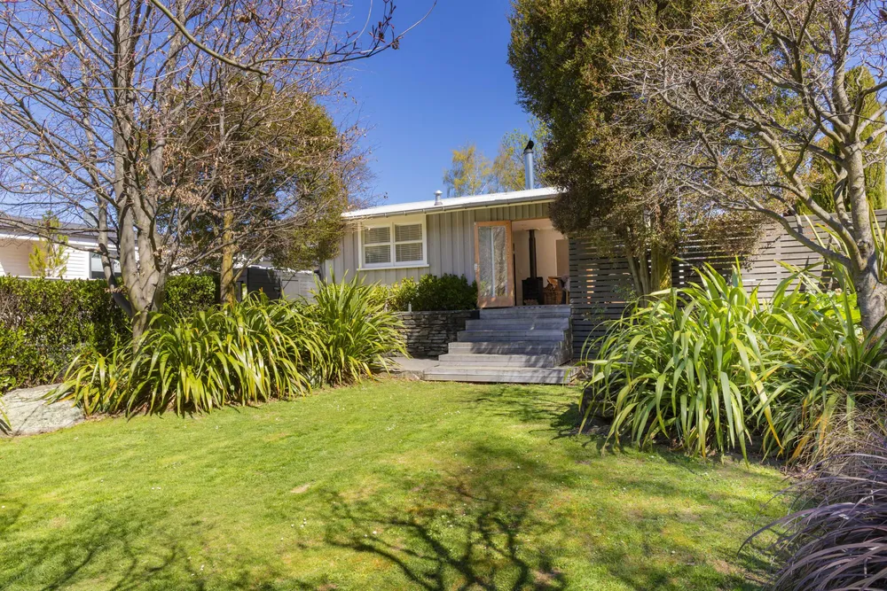 Photos of 48 Devon Street