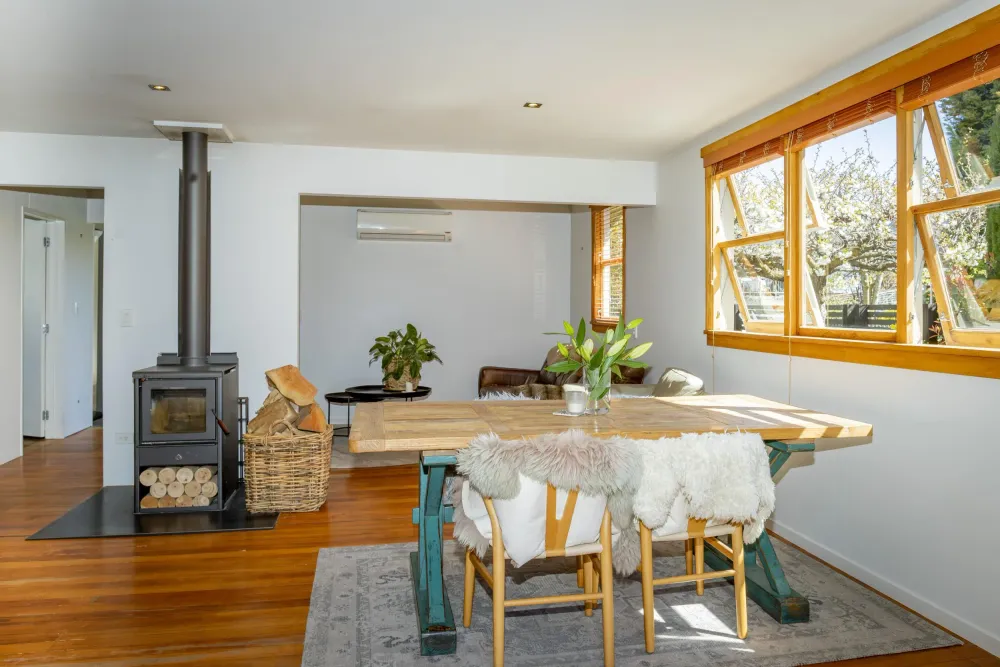 Photos of 48 Devon Street