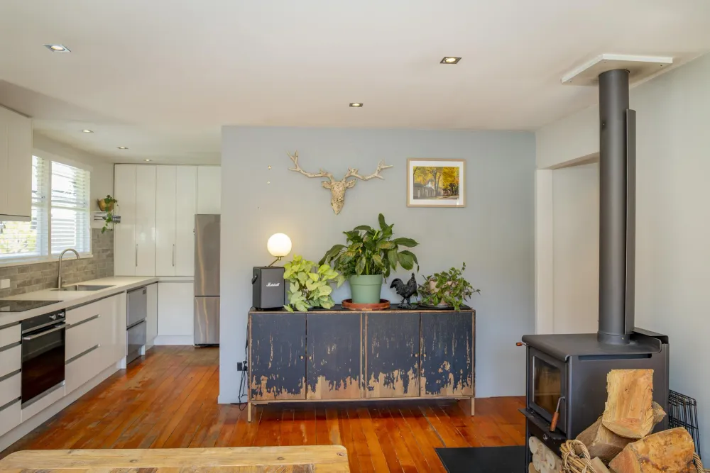 Photos of 48 Devon Street