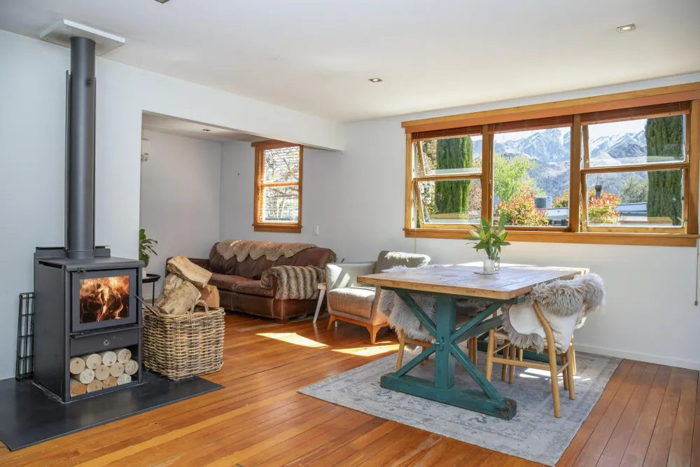 Photos of 48 Devon Street