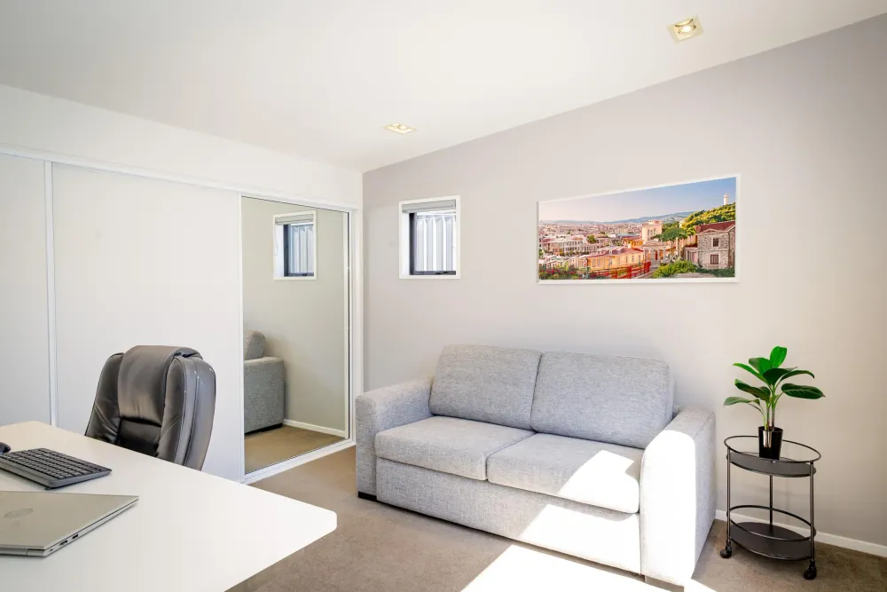 Photos of 48 Devon Street