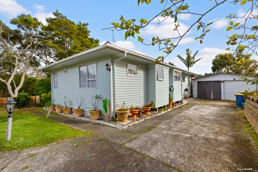 Photos of 15 Pavola Grove