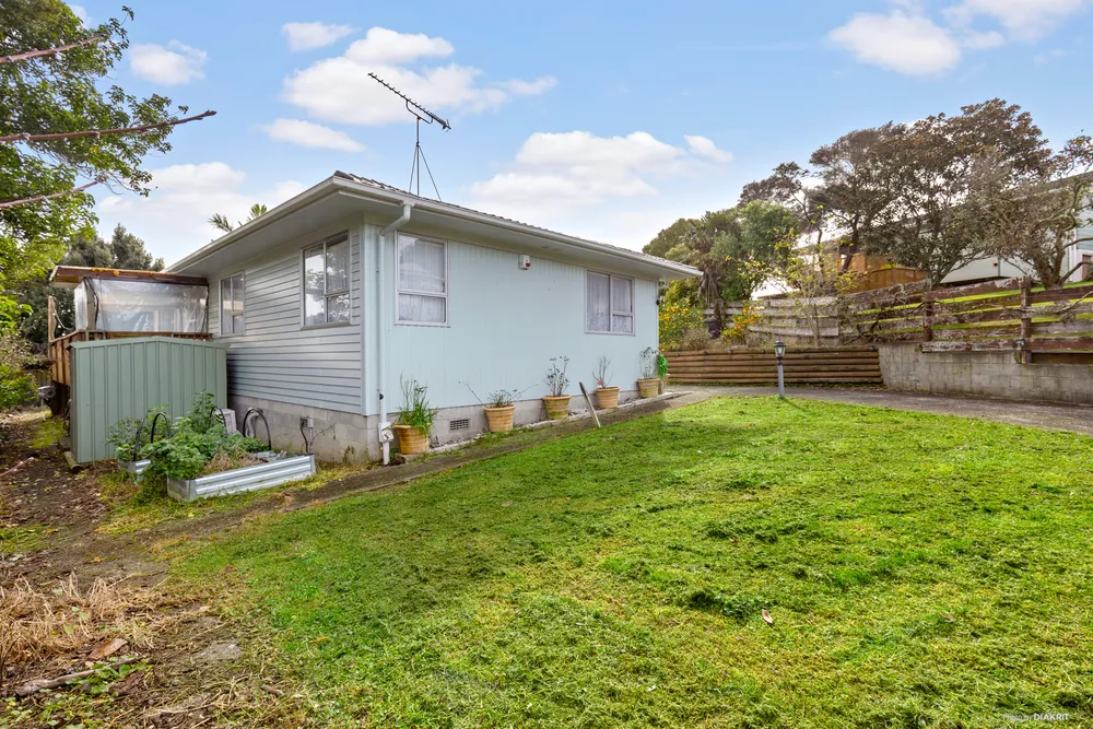 Photos of 15 Pavola Grove