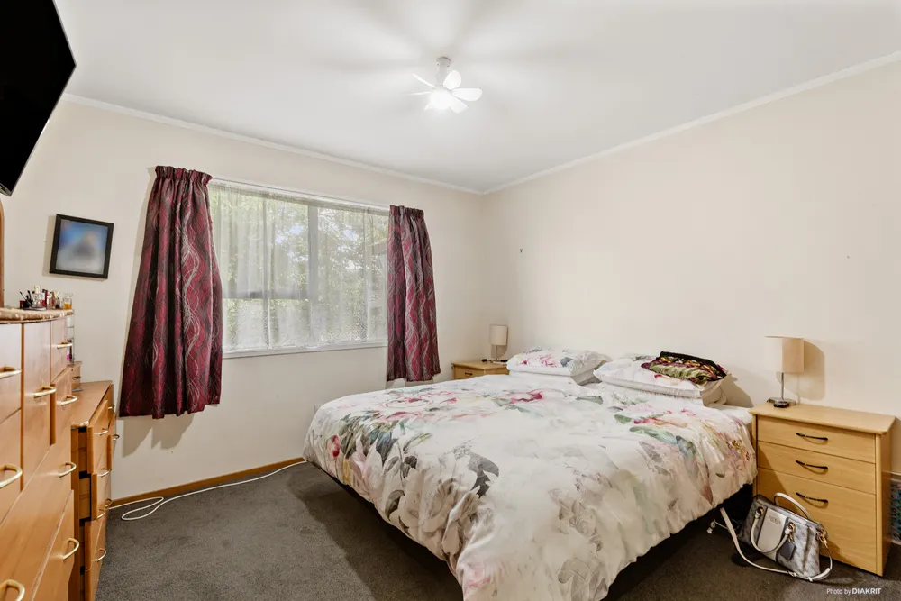 Photos of 15 Pavola Grove