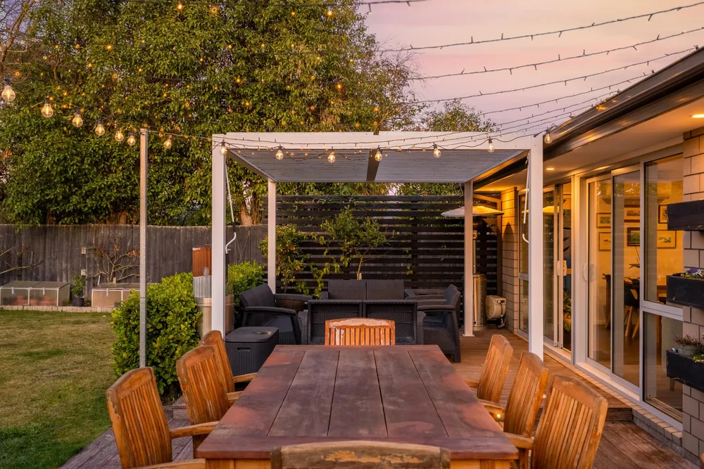 Photos of 16 Flaxgrove Place