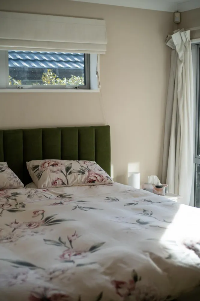 Photos of 16 Flaxgrove Place