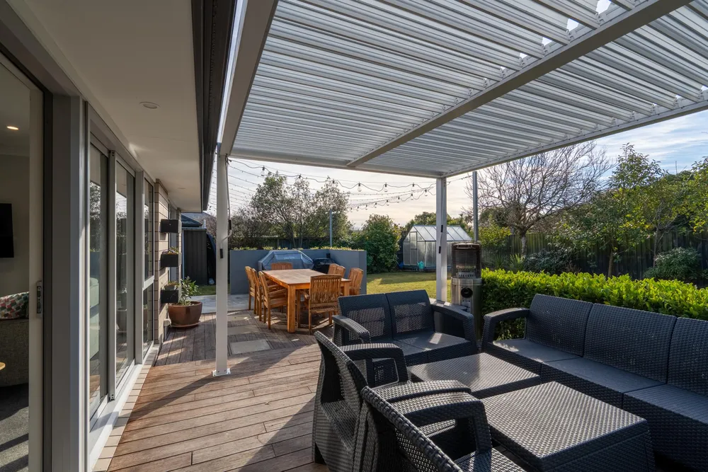 Photos of 16 Flaxgrove Place