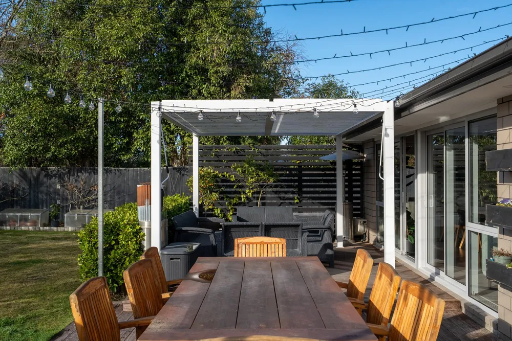 Photos of 16 Flaxgrove Place