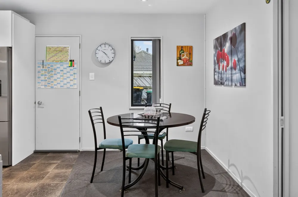 Photos of 34 Holland Drive