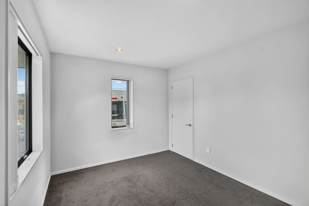 Photos of 34 Holland Drive