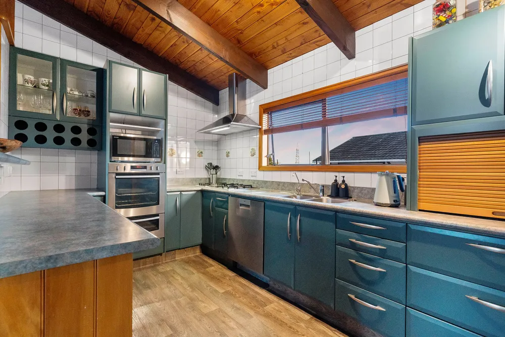 Photos of 2 Francis Curtis Avenue