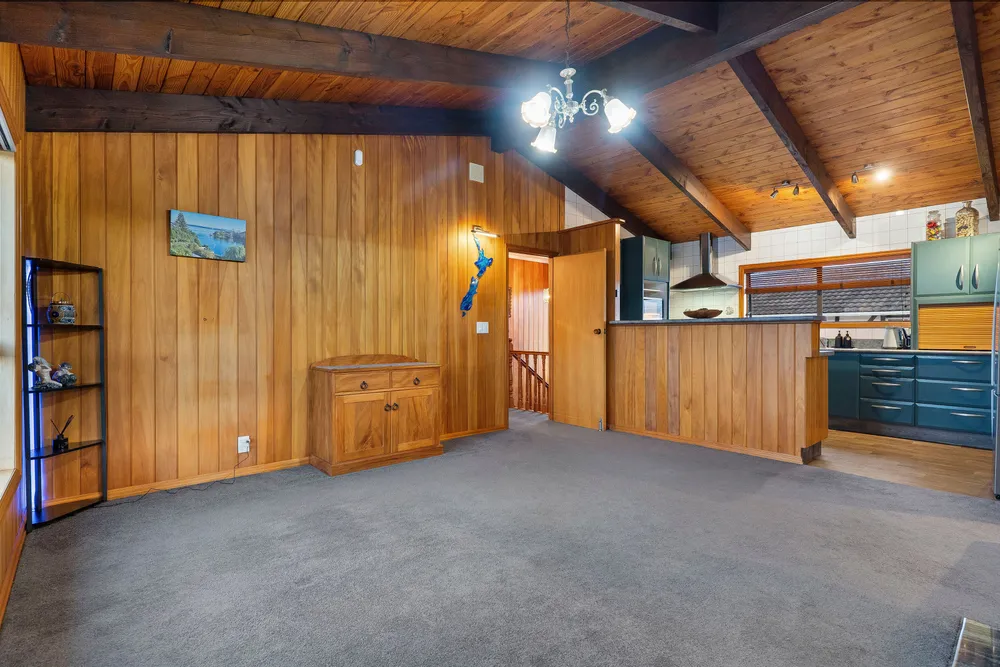 Photos of 2 Francis Curtis Avenue
