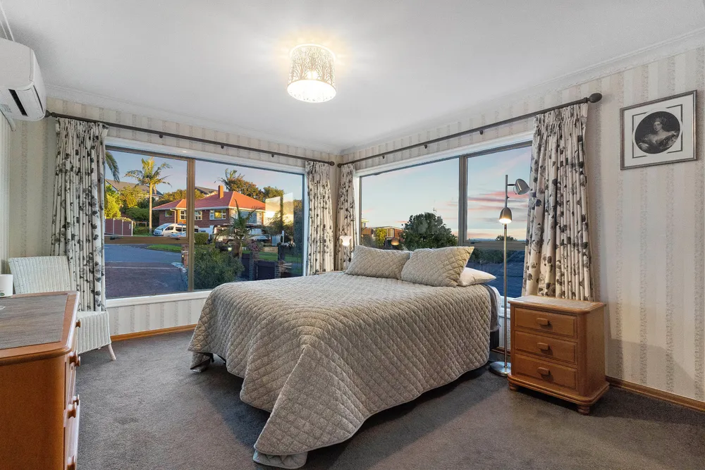 Photos of 2 Francis Curtis Avenue