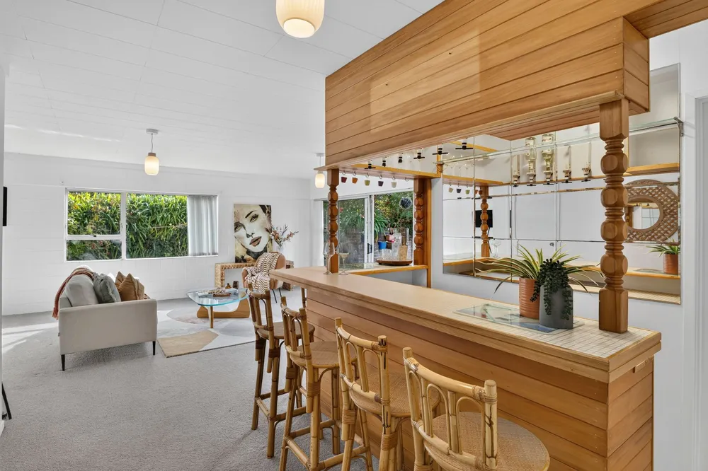 Photos of 393 Riddell Road