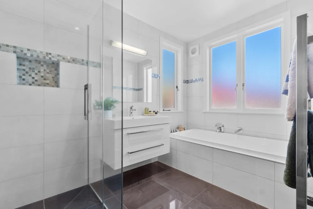 Photos of 24 Ferryhill Road