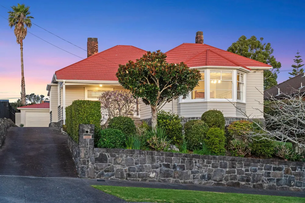 Photos of 24 Ferryhill Road