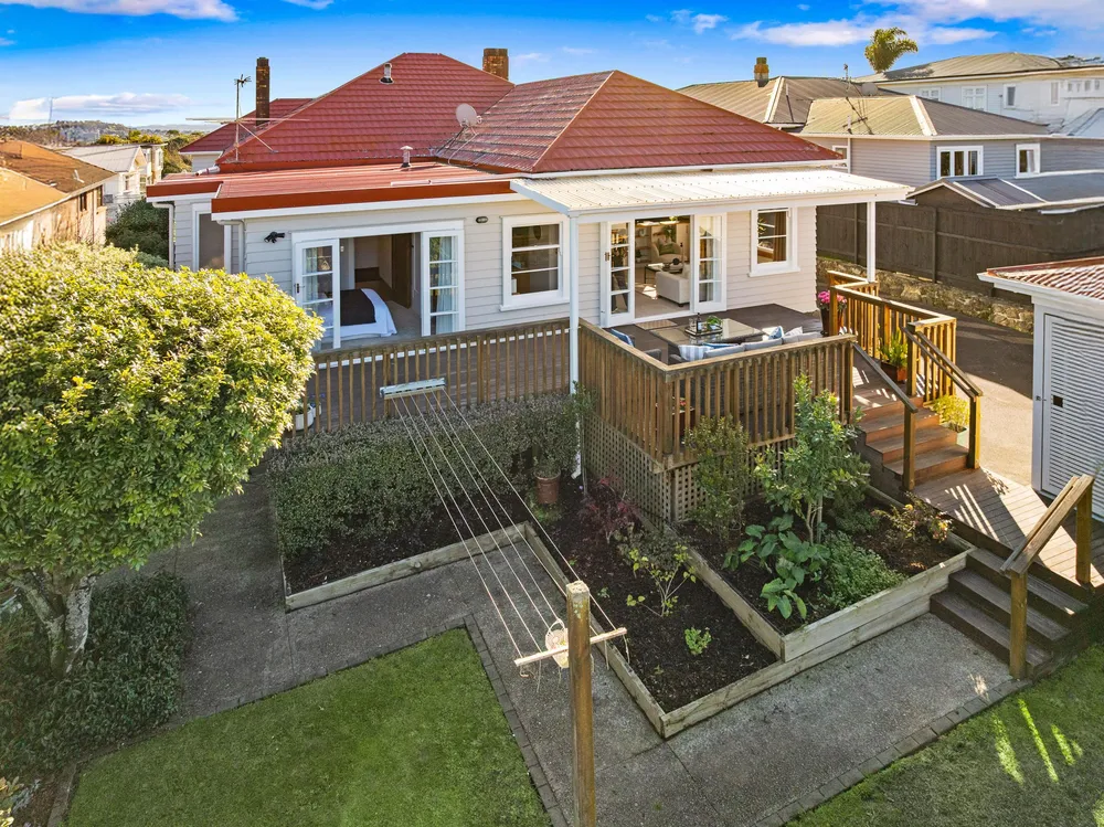Photos of 24 Ferryhill Road