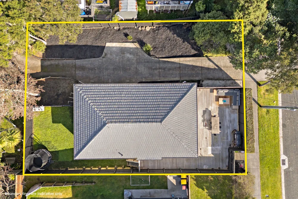Photos of 27a Castledine Crescent