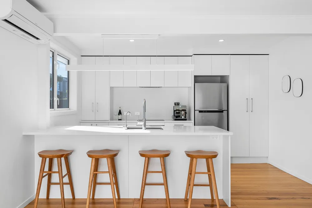 Photos of 27a Castledine Crescent