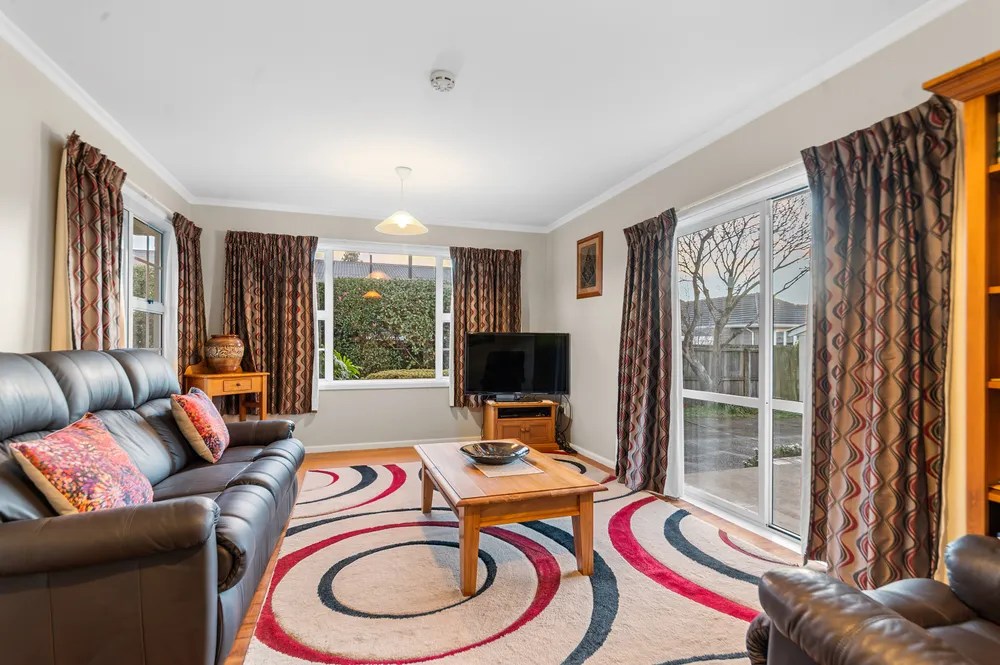 Photos of 20 Carruthers Street