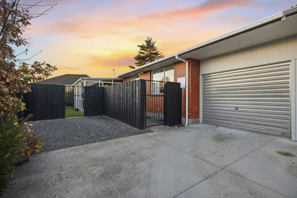 Photos of 79 Rahera Street