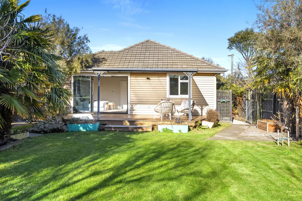 Photos of 79 Rahera Street