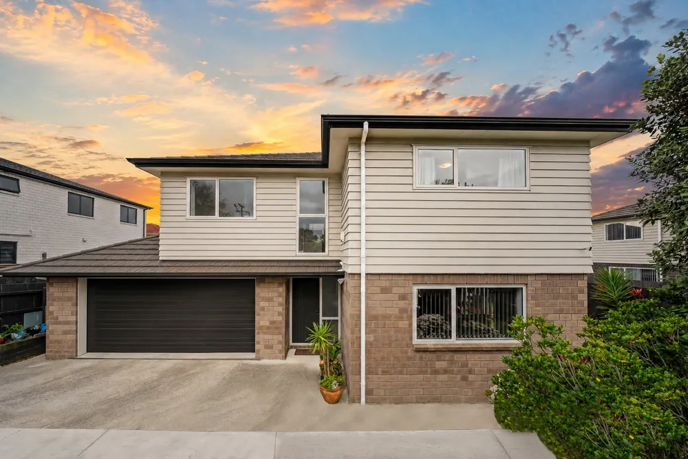 Photos of 33 Hain Avenue