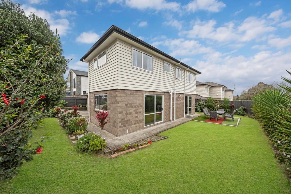 Photos of 33 Hain Avenue