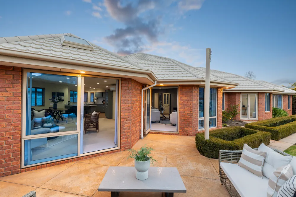 Photos of 1 Becmead Drive