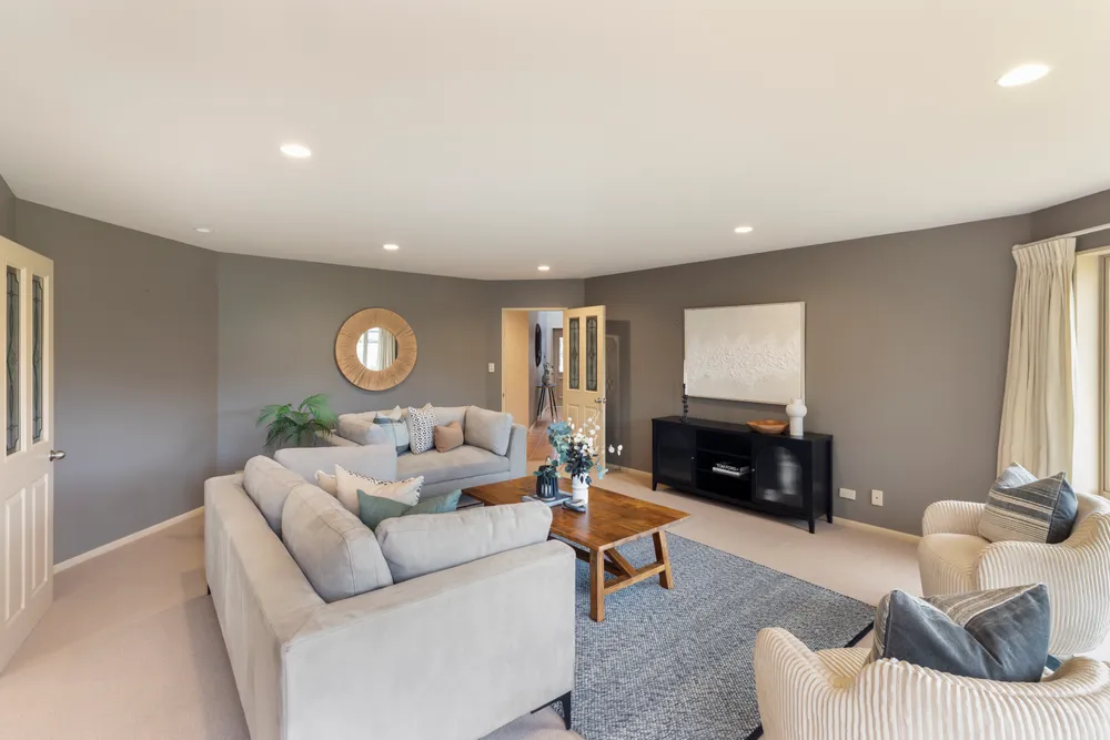 Photos of 1 Becmead Drive
