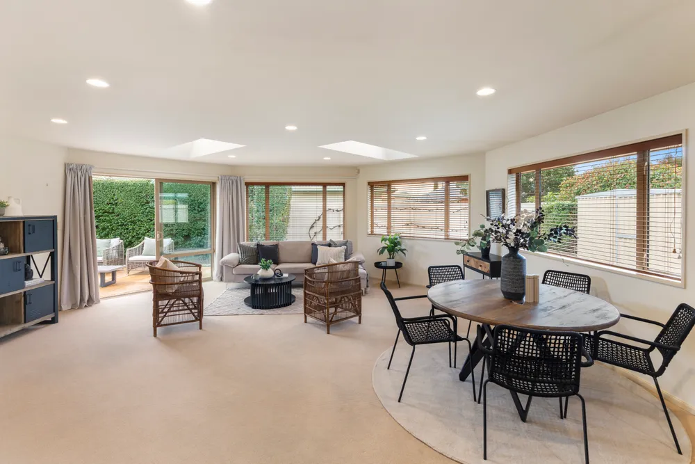 Photos of 1 Becmead Drive