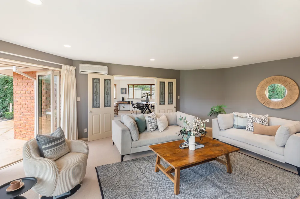 Photos of 1 Becmead Drive