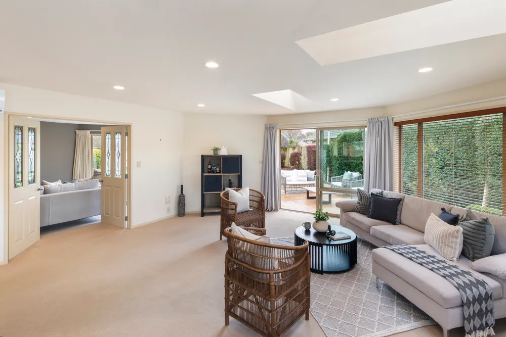 Photos of 1 Becmead Drive