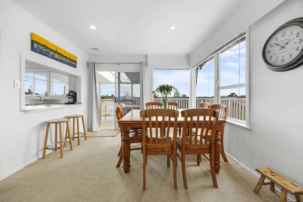 Photos of 3 Fleur Avenue