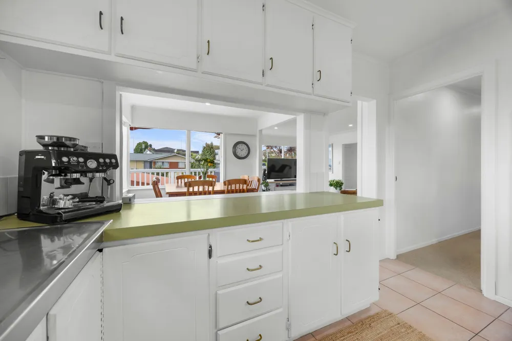 Photos of 3 Fleur Avenue