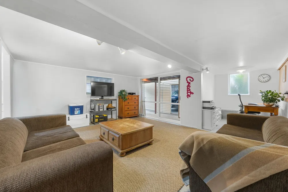 Photos of 3 Fleur Avenue