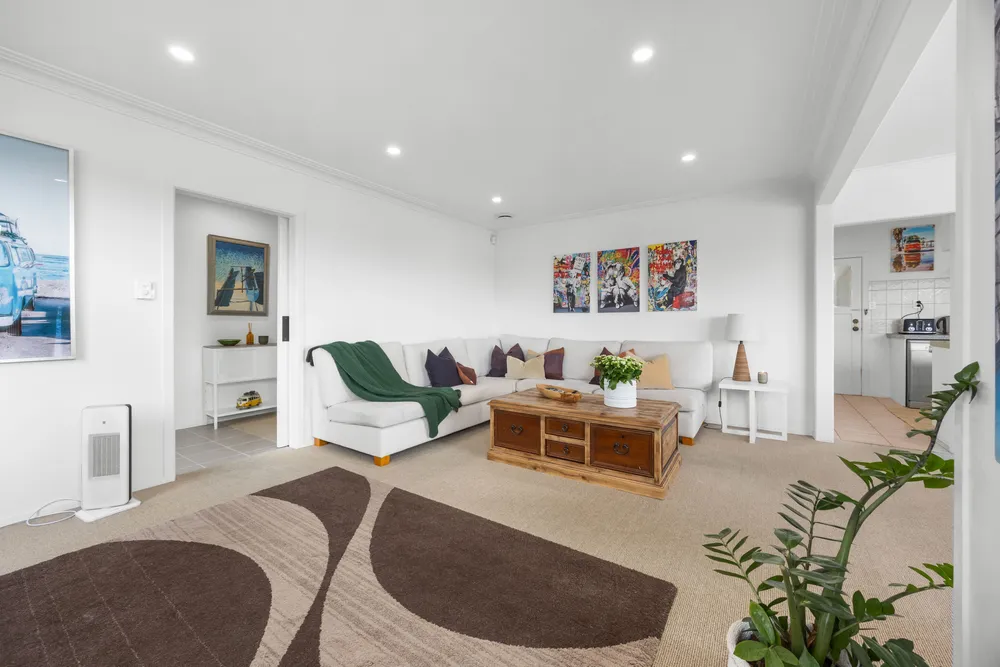 Photos of 3 Fleur Avenue