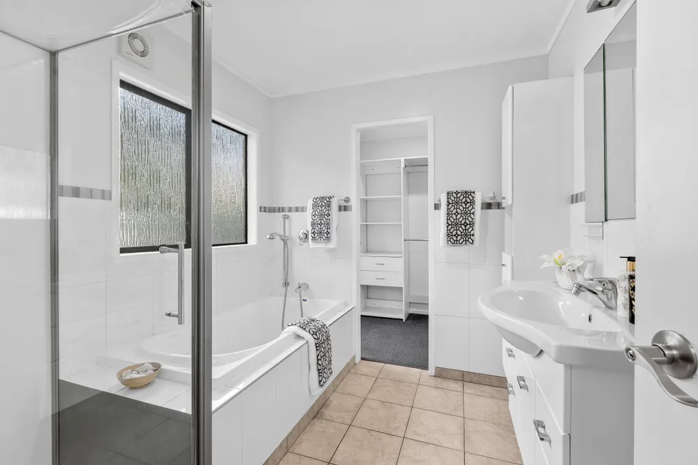 Photos of 20 Sandiacre Way