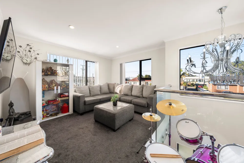 Photos of 127A Puhinui Road