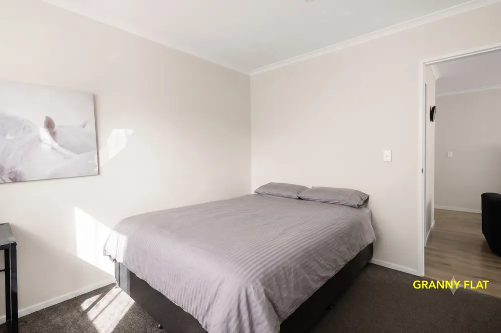 Photos of 127A Puhinui Road