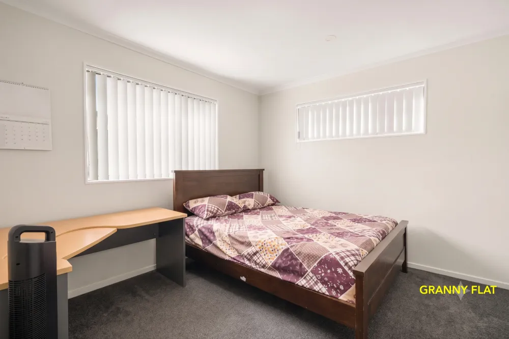 Photos of 127A Puhinui Road