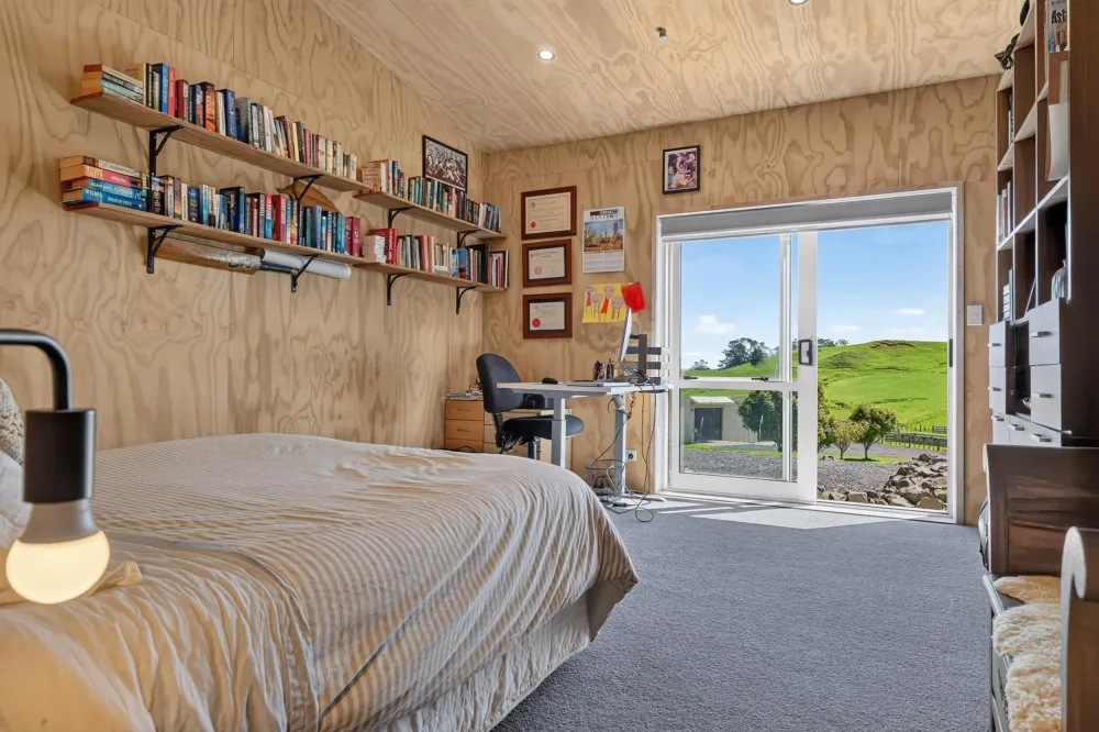 Photos of 412a Onewhero-Tuakau Bridge Road