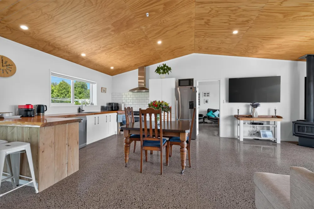Photos of 412a Onewhero-Tuakau Bridge Road