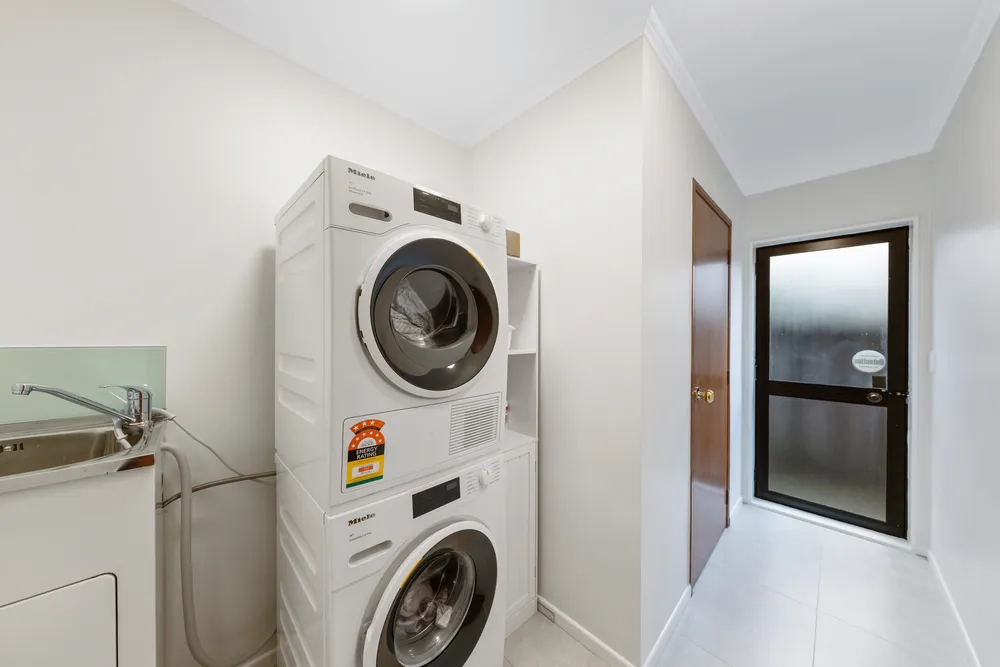 Photos of 2/119 St Andrews Road